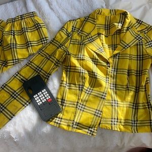 CLUELESS yellow plaid outfit